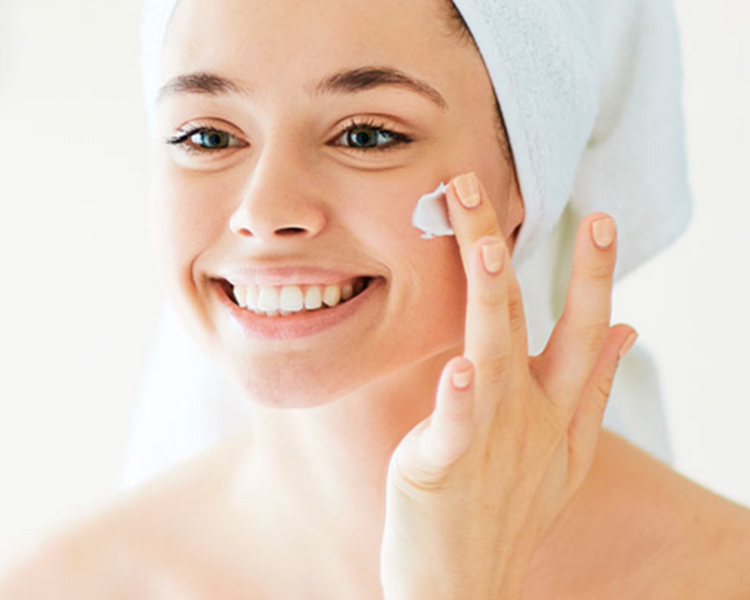 <img src="/fileadmin/user_upload/Reea_Agency/Ecommerce/cosmetic.png">